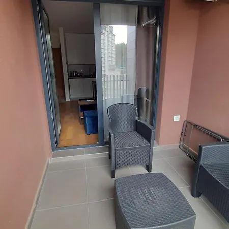 Balkan Square 55 Apartment *