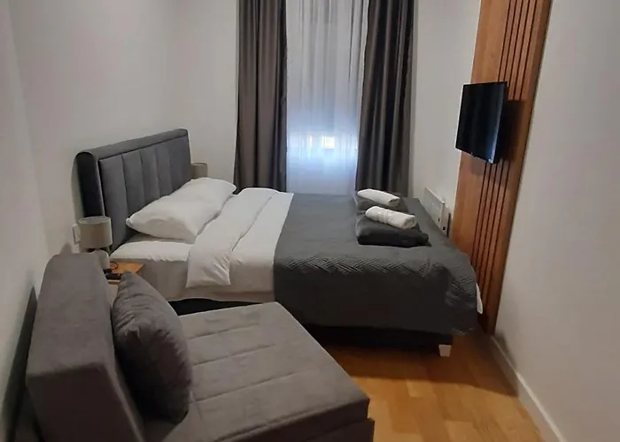 Balkan Square 55 Апартаменты